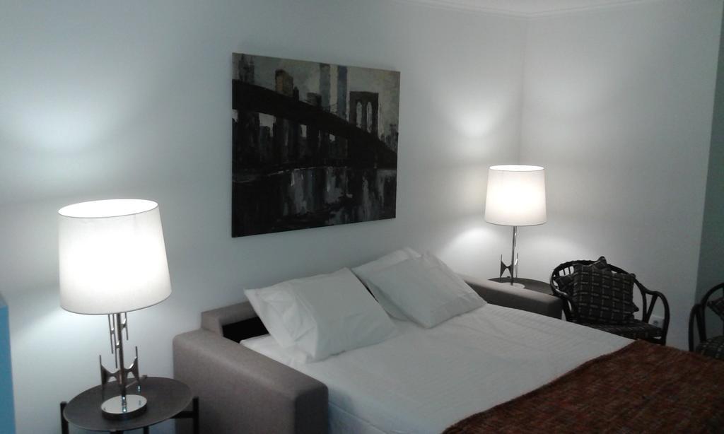 Beautiful Studio In Historic Alfama Lisbon Ruang foto